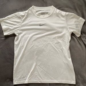 Nike white short sleeve shirt